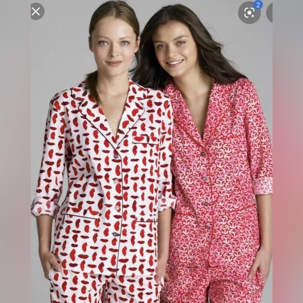 Tory Burch Leanne 100% cotton pajama set in a pink multi print.